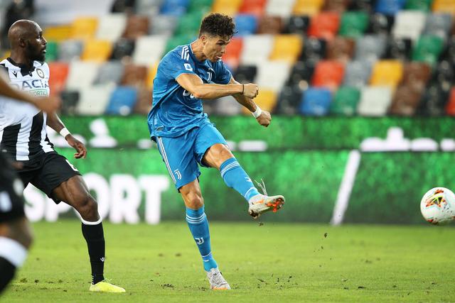 越南战争后，43军撤退遭追击，张万年果断反击保全主力